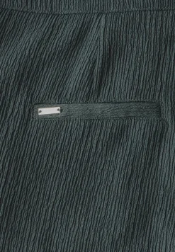Wide Leg Hose mit Struktur