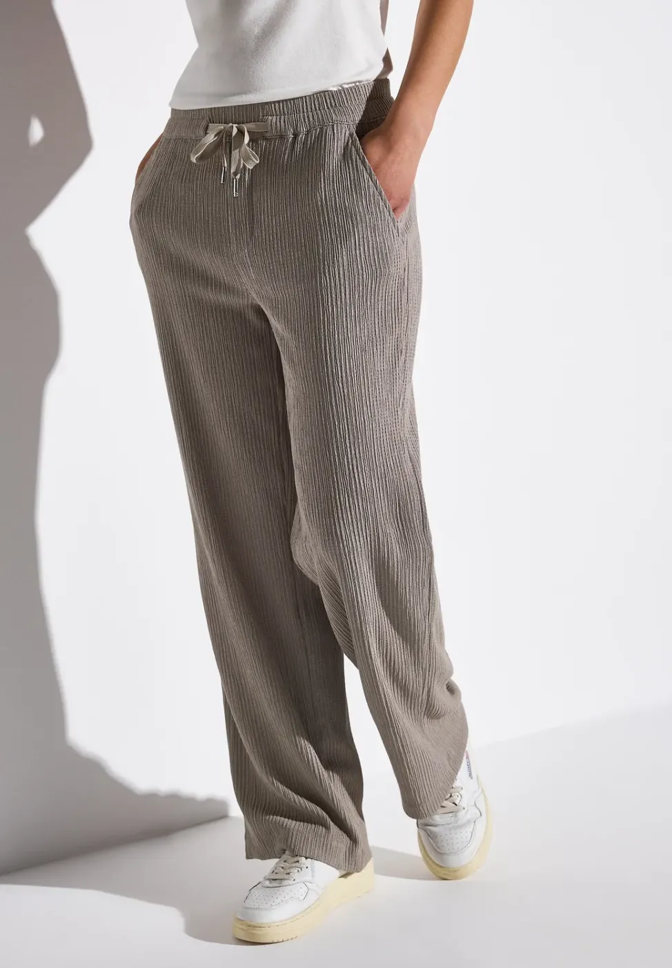 Wide Leg Hose mit Struktur