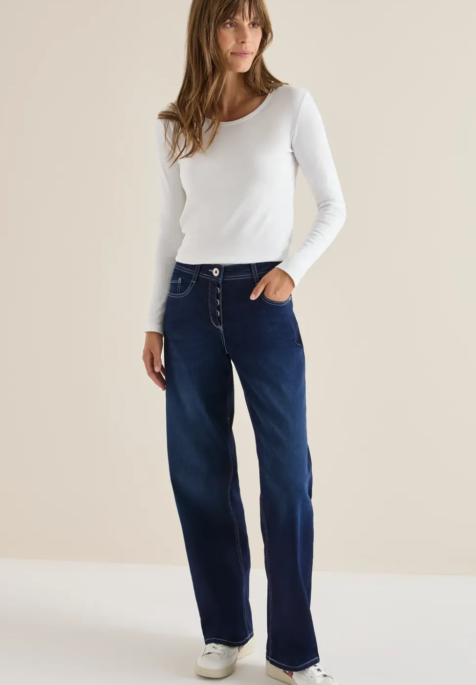 Wide Leg Jeans
