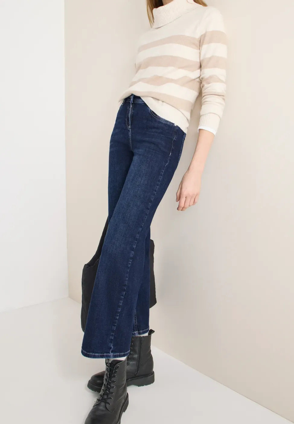 Wide Leg Jeans