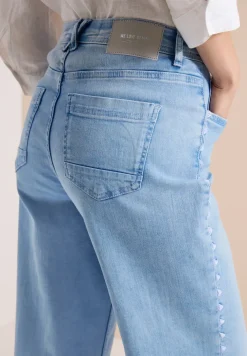 Wide Leg Jeans mit Embroidery-Detail