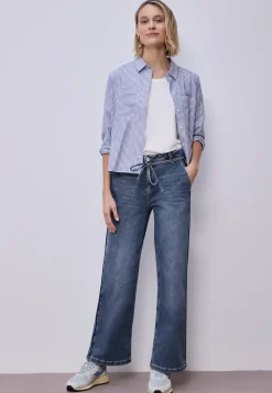 Wide Leg Jeans mit Gürteldetail