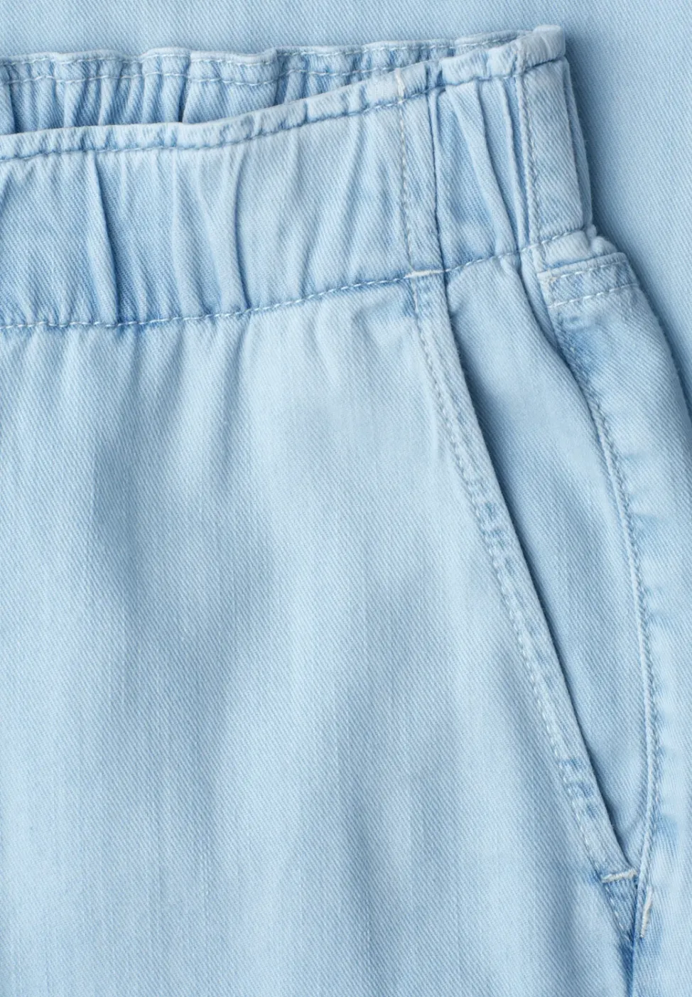Wide Leg Jeans mit Paperbag-Bund