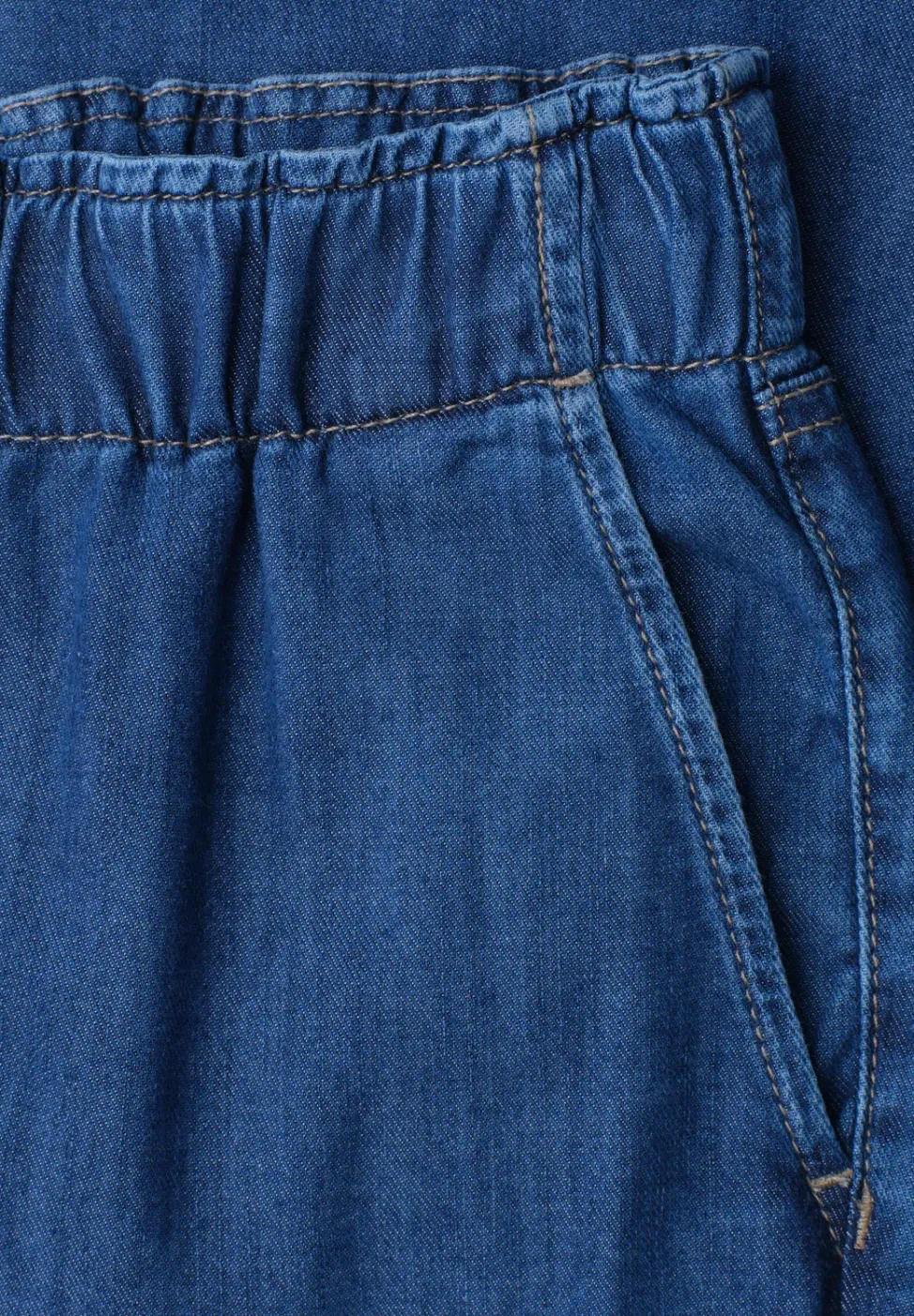Wide Leg Jeans mit Paperbag-Bund
