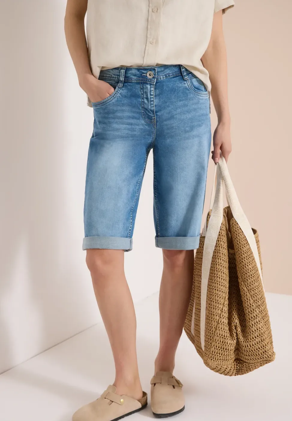 Wide Leg Jeansshorts im Loose Fit
