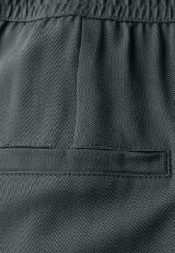 Wide Leg Twill Hose