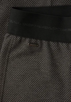 Wide Leg Herringbone Hose