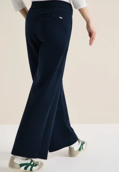 Wide Leg Hose