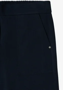Wide Leg Hose