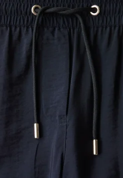 7/8 Wide Leg Hose