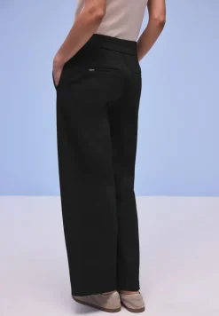 Wide Leg Hose