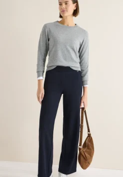 Wide Leg Hose