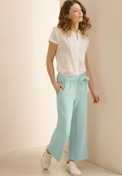 Wide Leg Hose