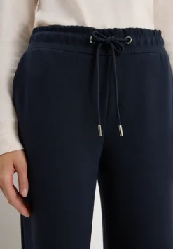 Wide Leg Hose