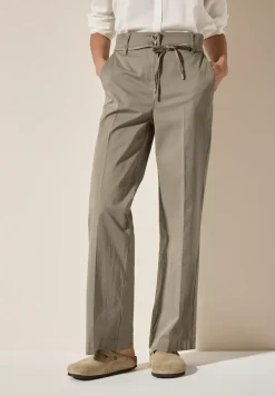 Wide Leg Hose