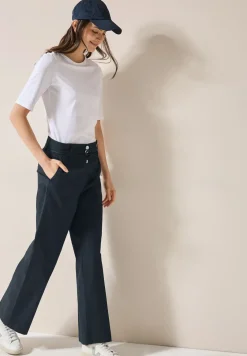 Wide Leg Hose