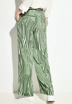 Wide Leg Hose