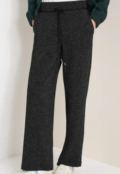 Wide Leg Hose