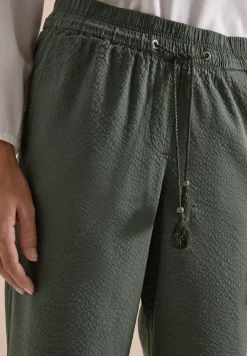 Wide Leg Hose in Seersuckerqualität