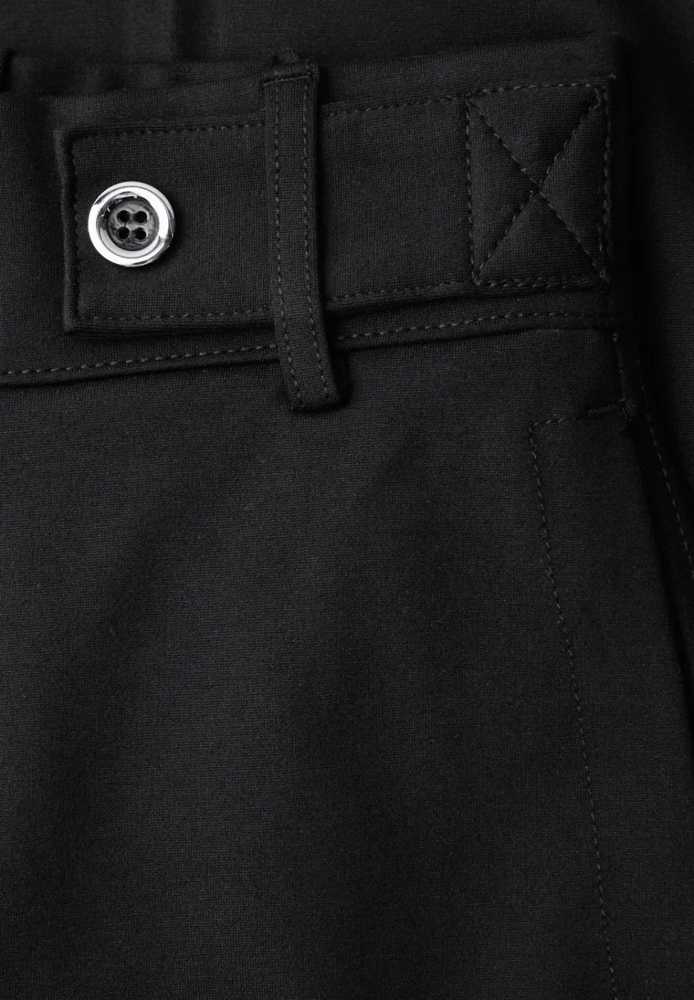 Wide Leg Hose mit Knopfdetail