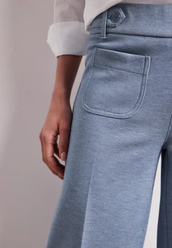 Wide Leg Hose mit Knopfdetails