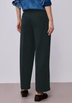 Wide Leg Hose mit Knopfdetail