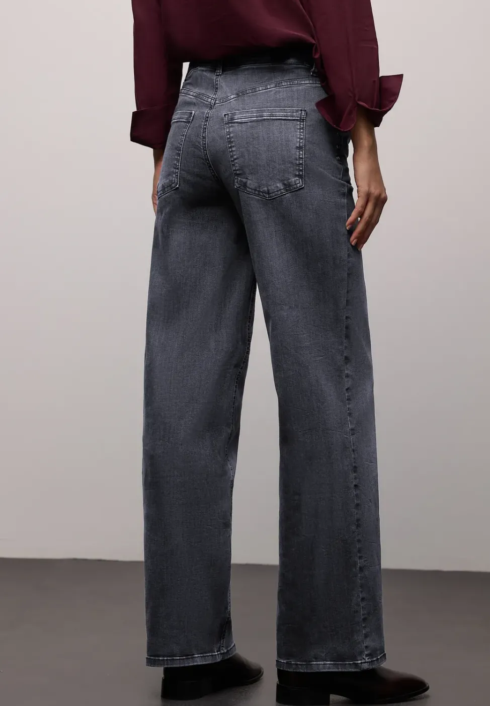 Wide Leg Jeans