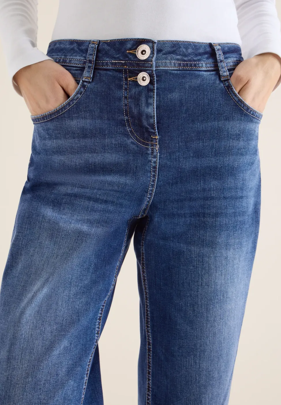 Wide Leg Jeans