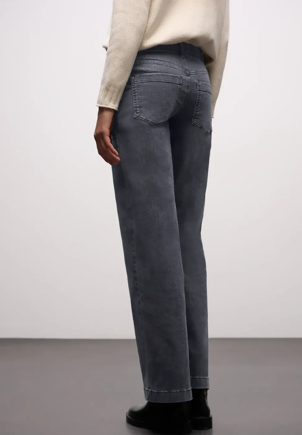 Wide Leg Jeans