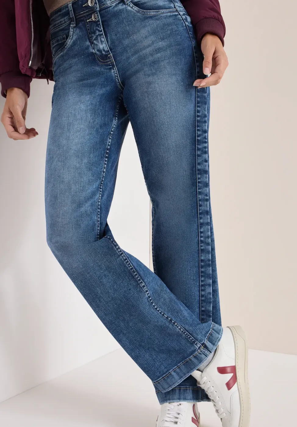 Wide Leg Jeans