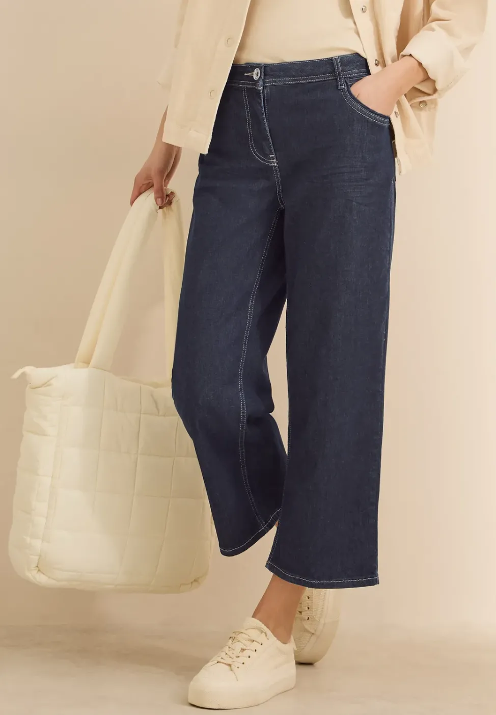 Wide Leg Jeans