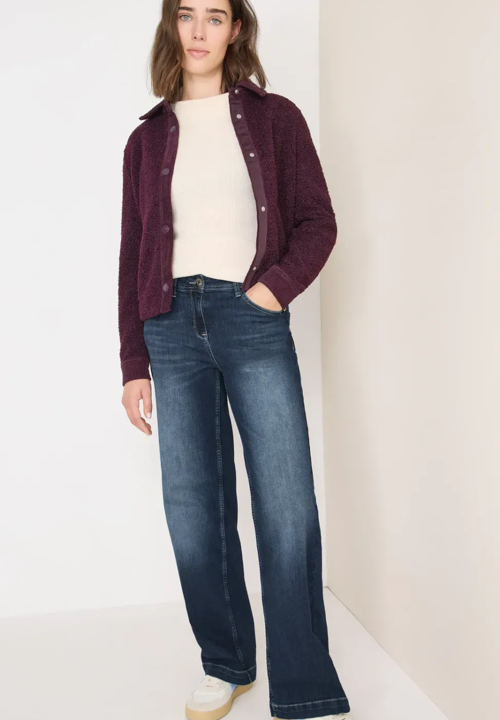 Wide Leg Jeans