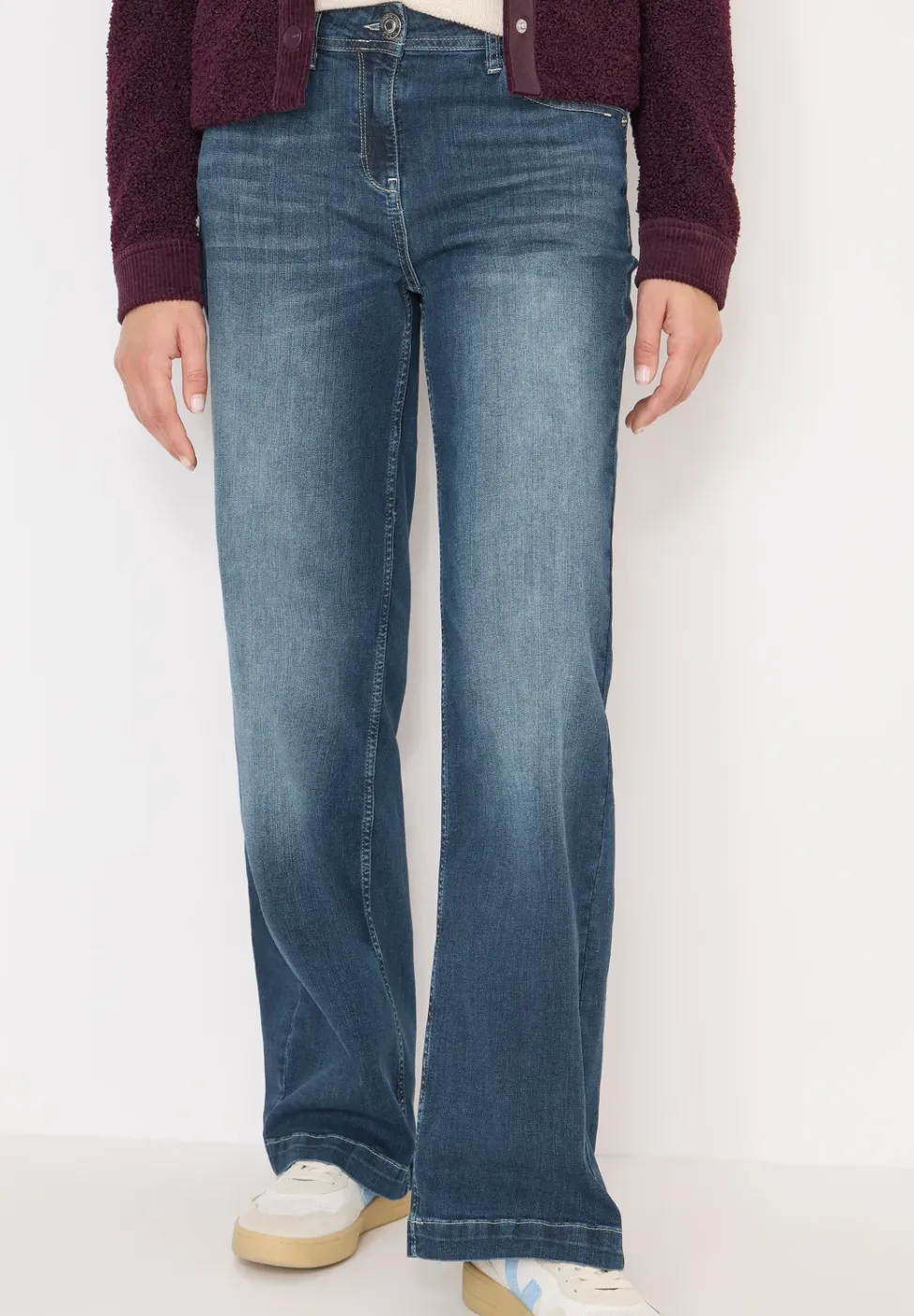 Wide Leg Jeans
