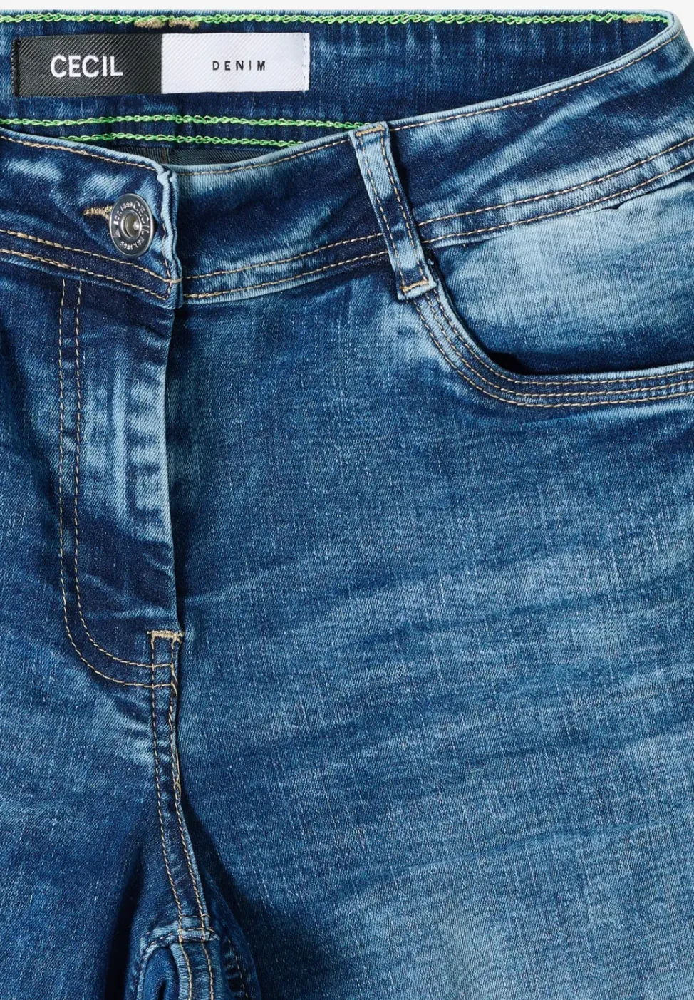 Wide Leg Jeans