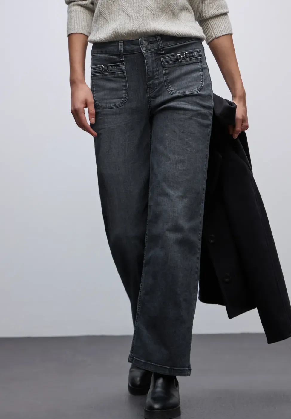 Wide Leg Jeans