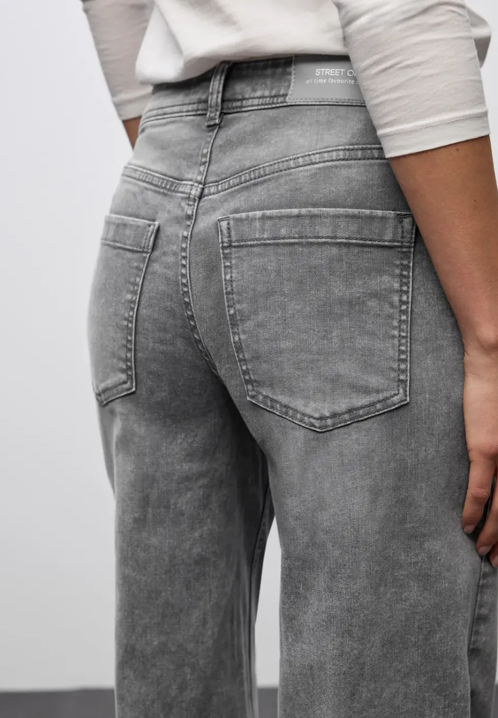 Wide Leg Jeans