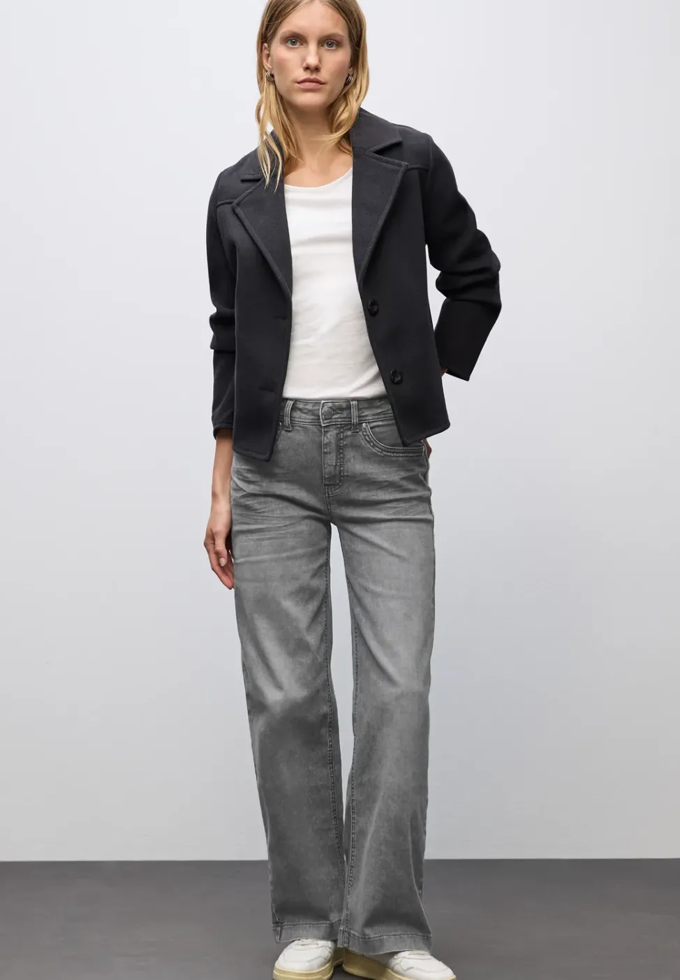 Wide Leg Jeans