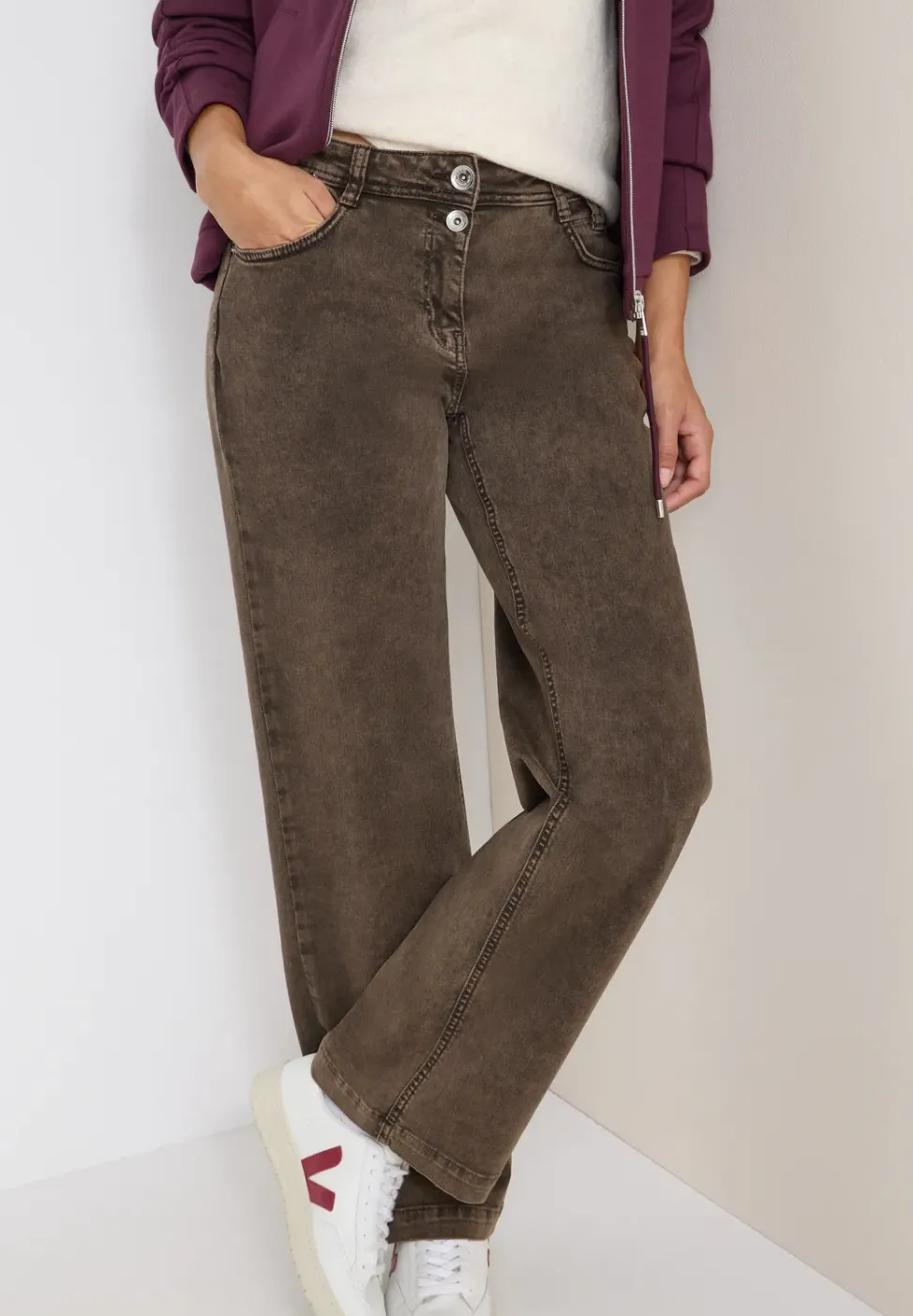 Wide Leg Jeans