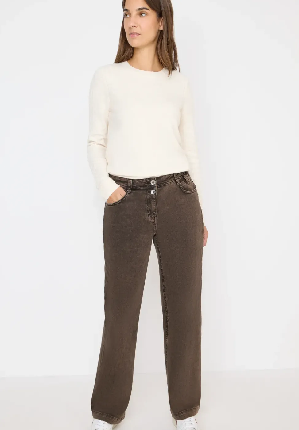 Wide Leg Jeans