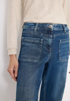 Wide Leg Patch Pocket Jeans