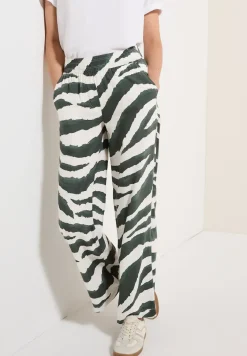 Wide Leg Zebra Print Hose