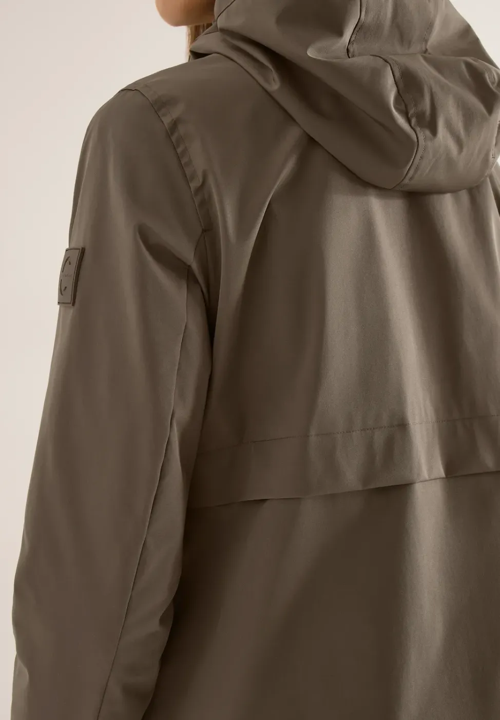 Windbreaker mit Hoodie