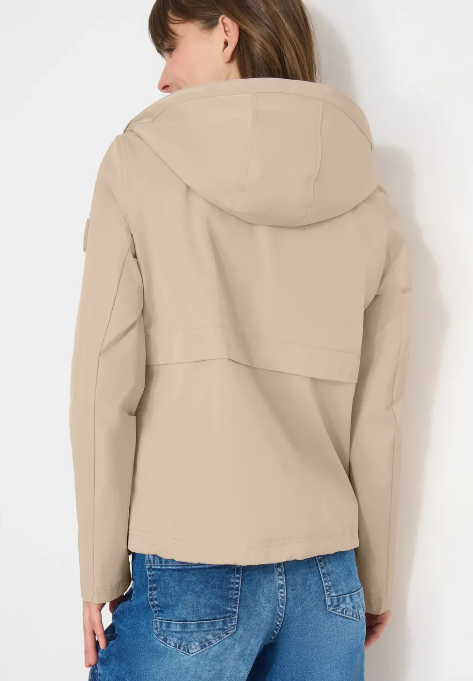 Windbreaker mit Hoodie
