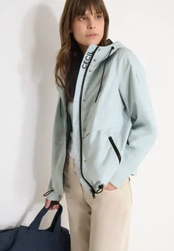 Windbreaker mit Hoodie