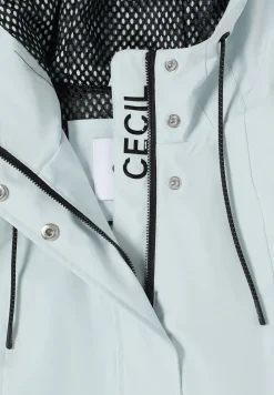 Windbreaker mit Hoodie