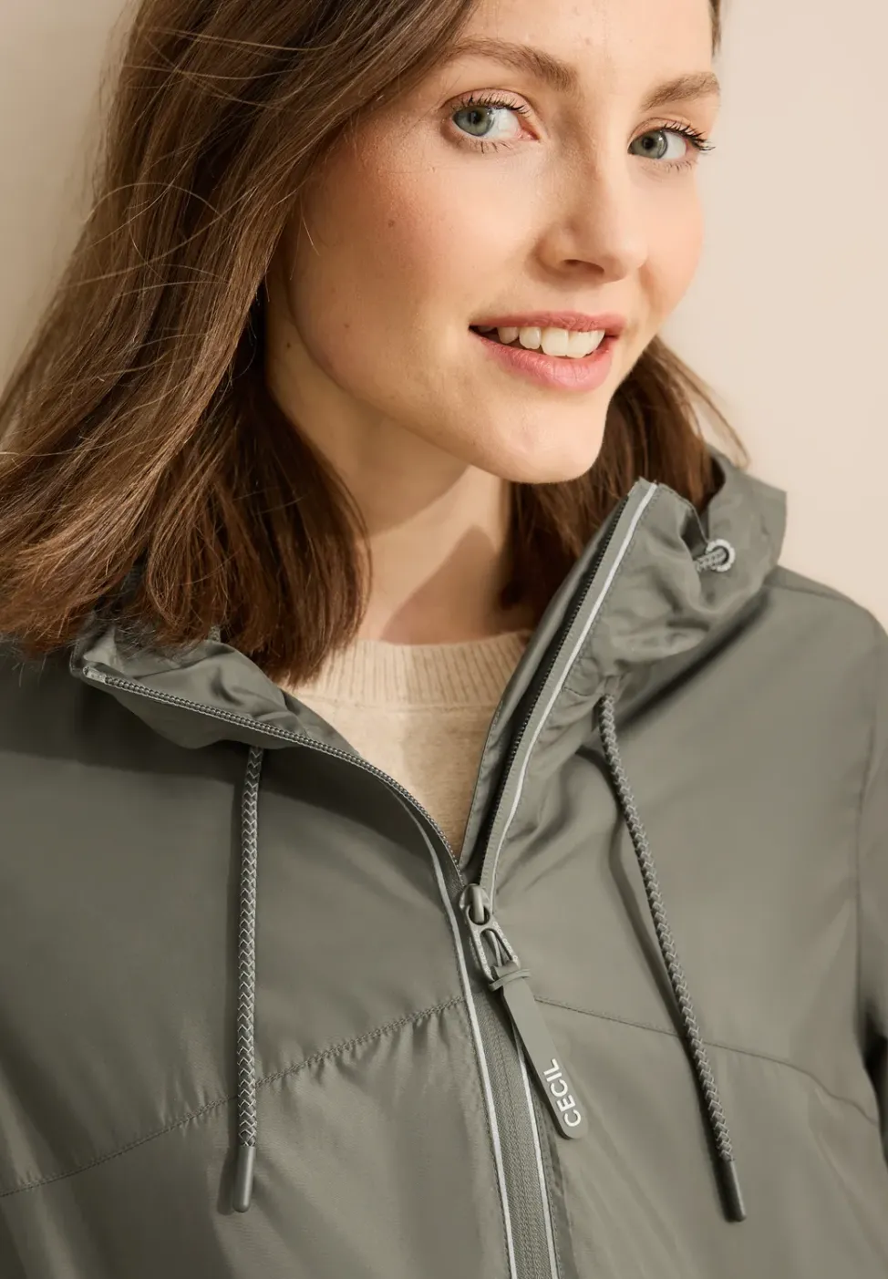 Windbreaker mit Taschen