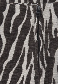 Zebra Jacquard Rock