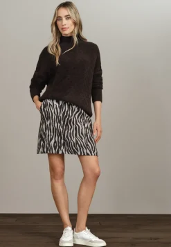 Zebra Jacquard Rock