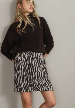 Zebra Jacquard Rock