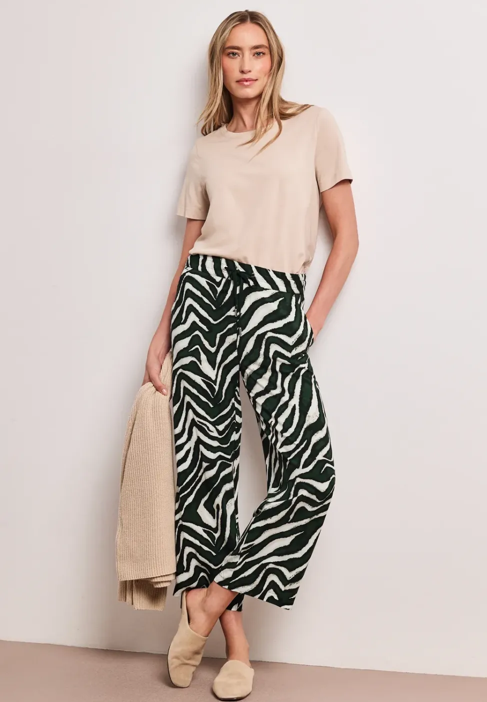 Zebra Wide Leg Hose